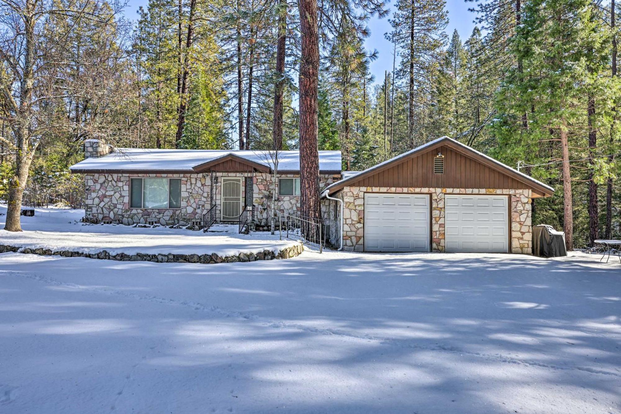 Riverfront Home Near Yosemite National Park! Groveland Εξωτερικό φωτογραφία